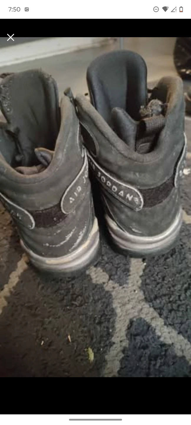 Air Jordan 8 Retro Black Sneakers - photo 3