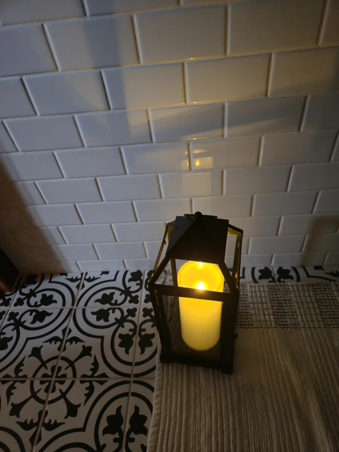 Black Steel Lantern with LED Flameless Candle – 18" Tall - photo 2