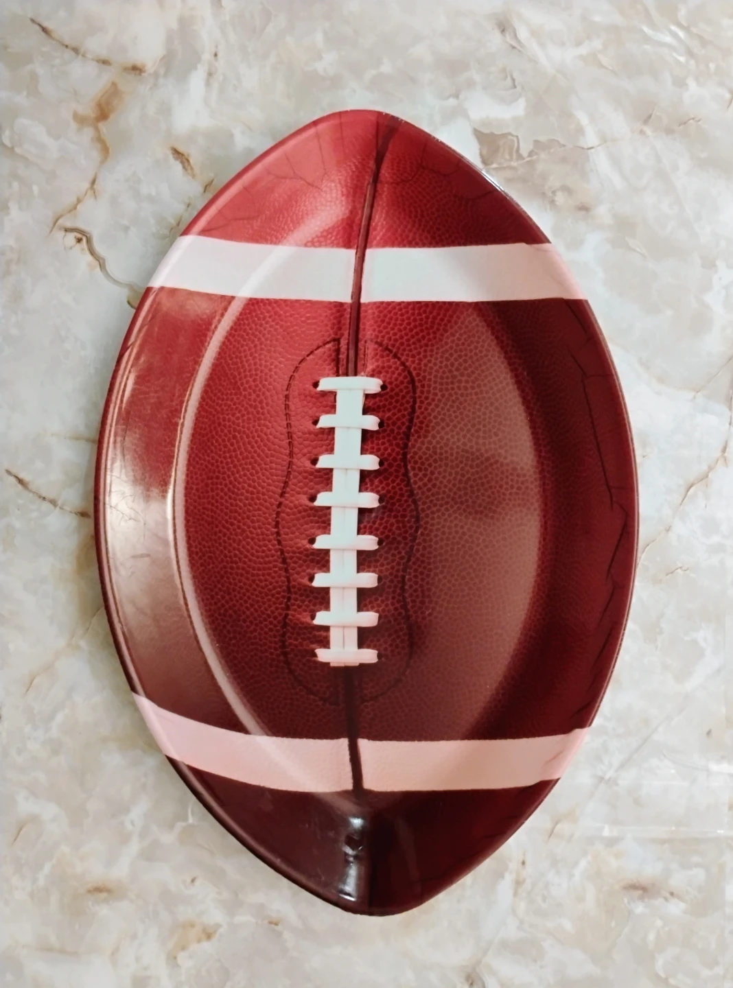 FOOTBALL-THEMED PARTY DECORATIONS - photo 2