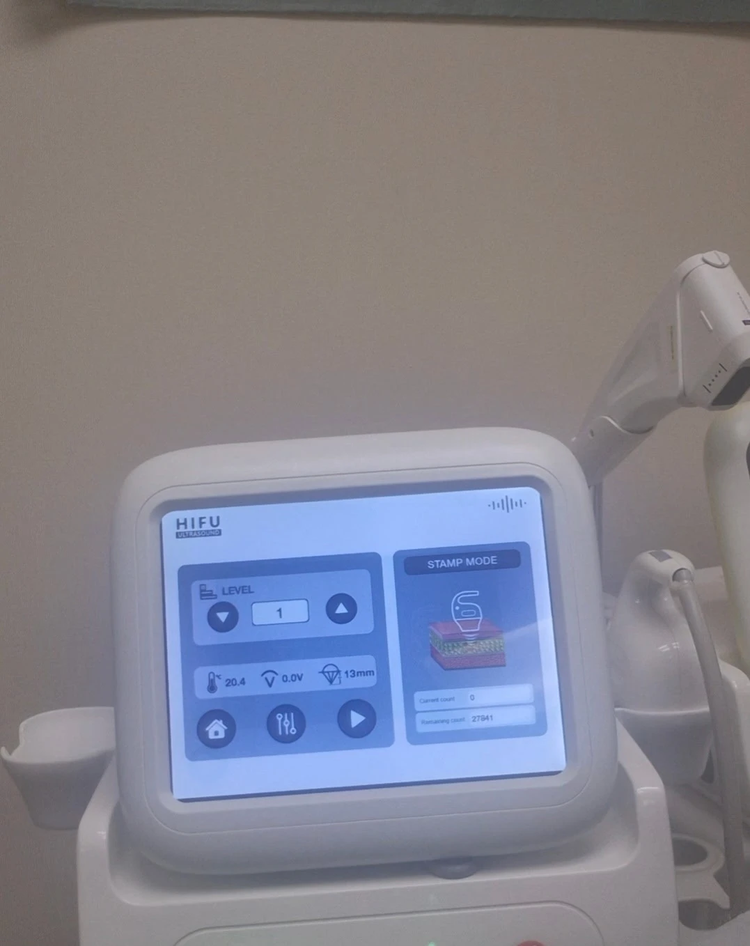 Huamei Ultrasound HIFU Skin Beauty Machine - photo 3