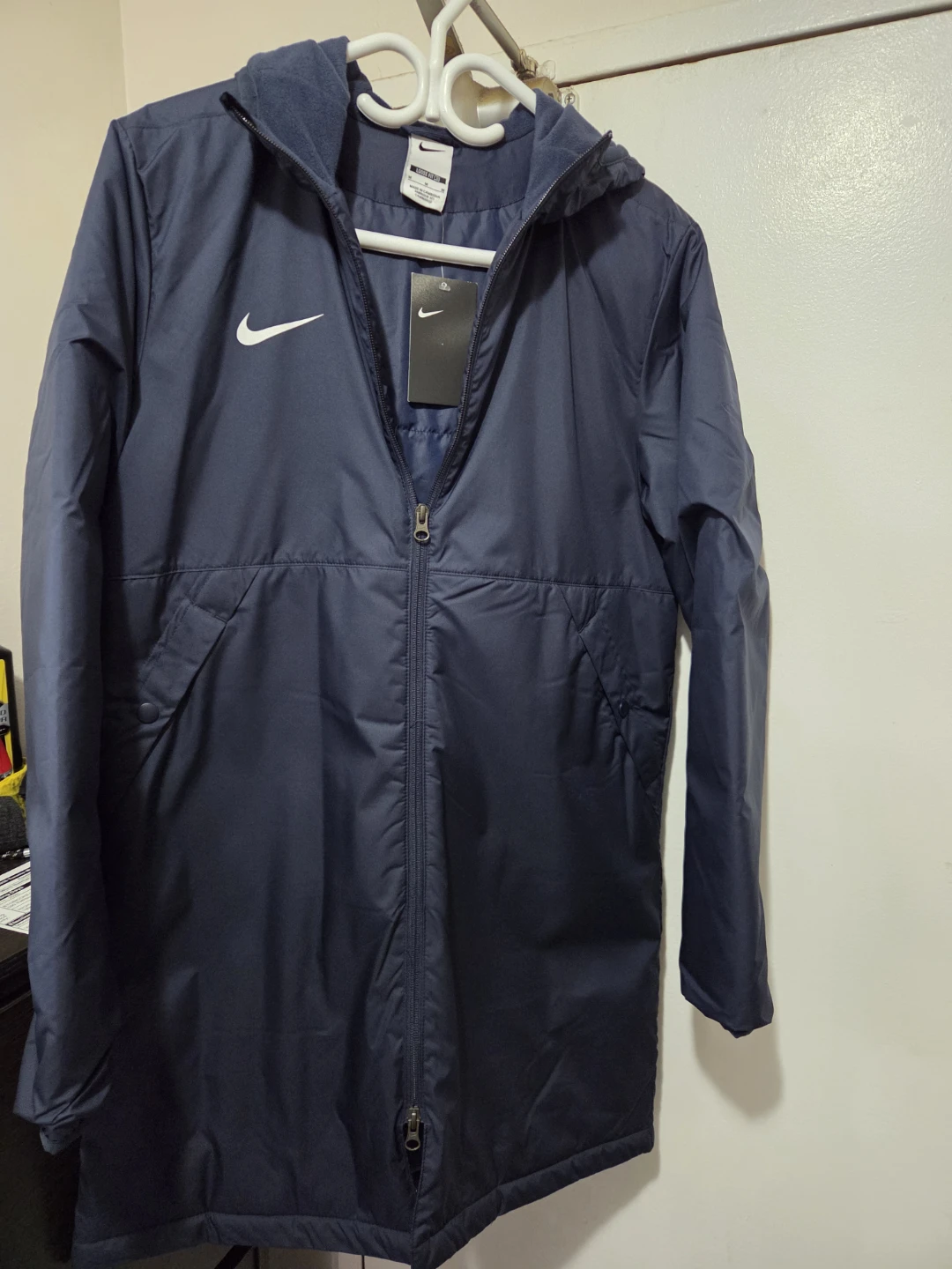NEW Nike jacket loose fit - size medium