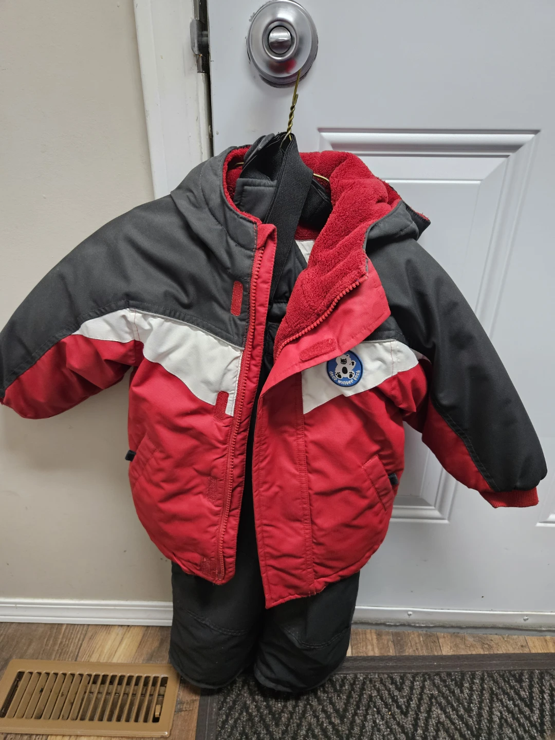 Deep Winter Tech Kids Snowsuit size 3T
