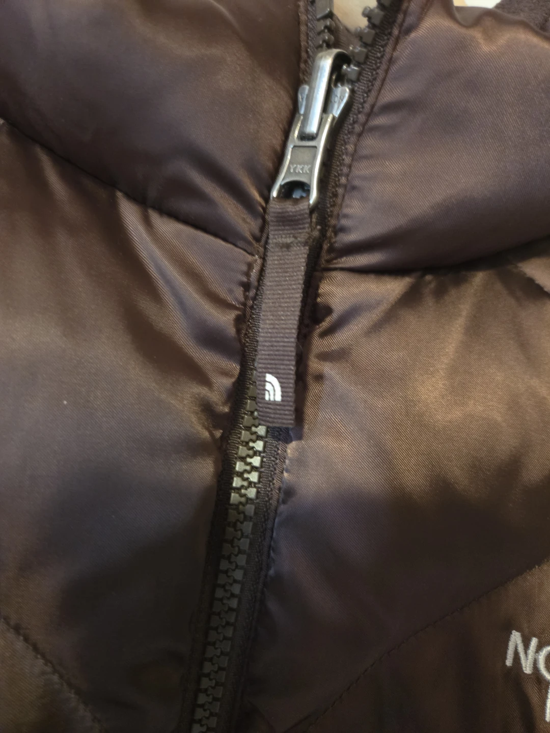 Girls North face 550 puffer jacket. - photo 3