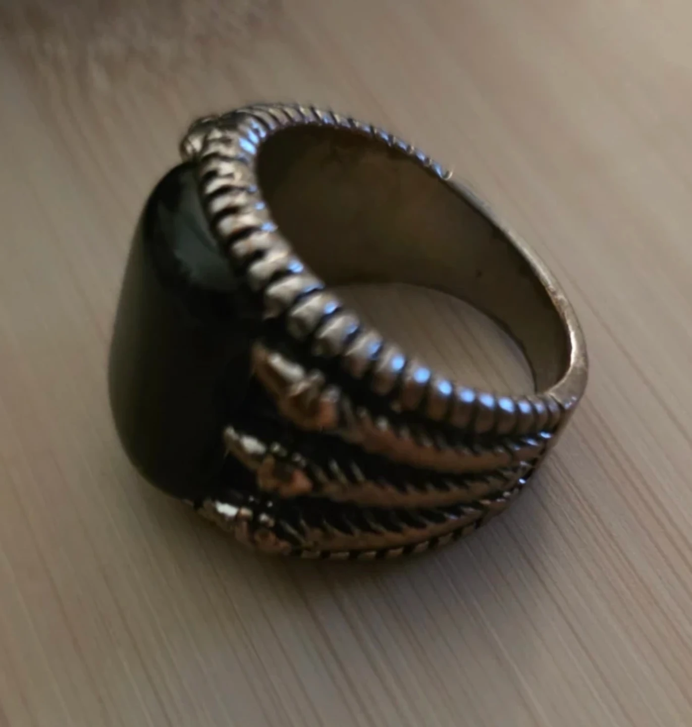 Black Stone Claw Design Ring - photo 5
