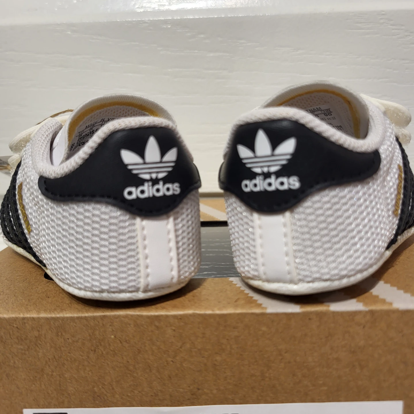 Adidas Superstar Crib Shoes Size 1K - photo 3