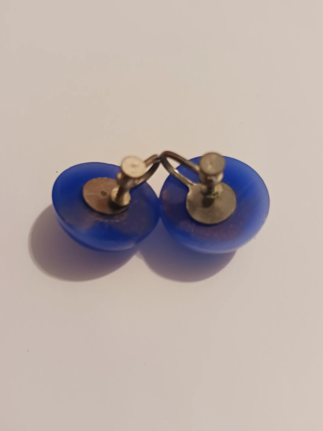 Cats Eye Blue Lucite Screw-Back Vintage Earrings - photo 4