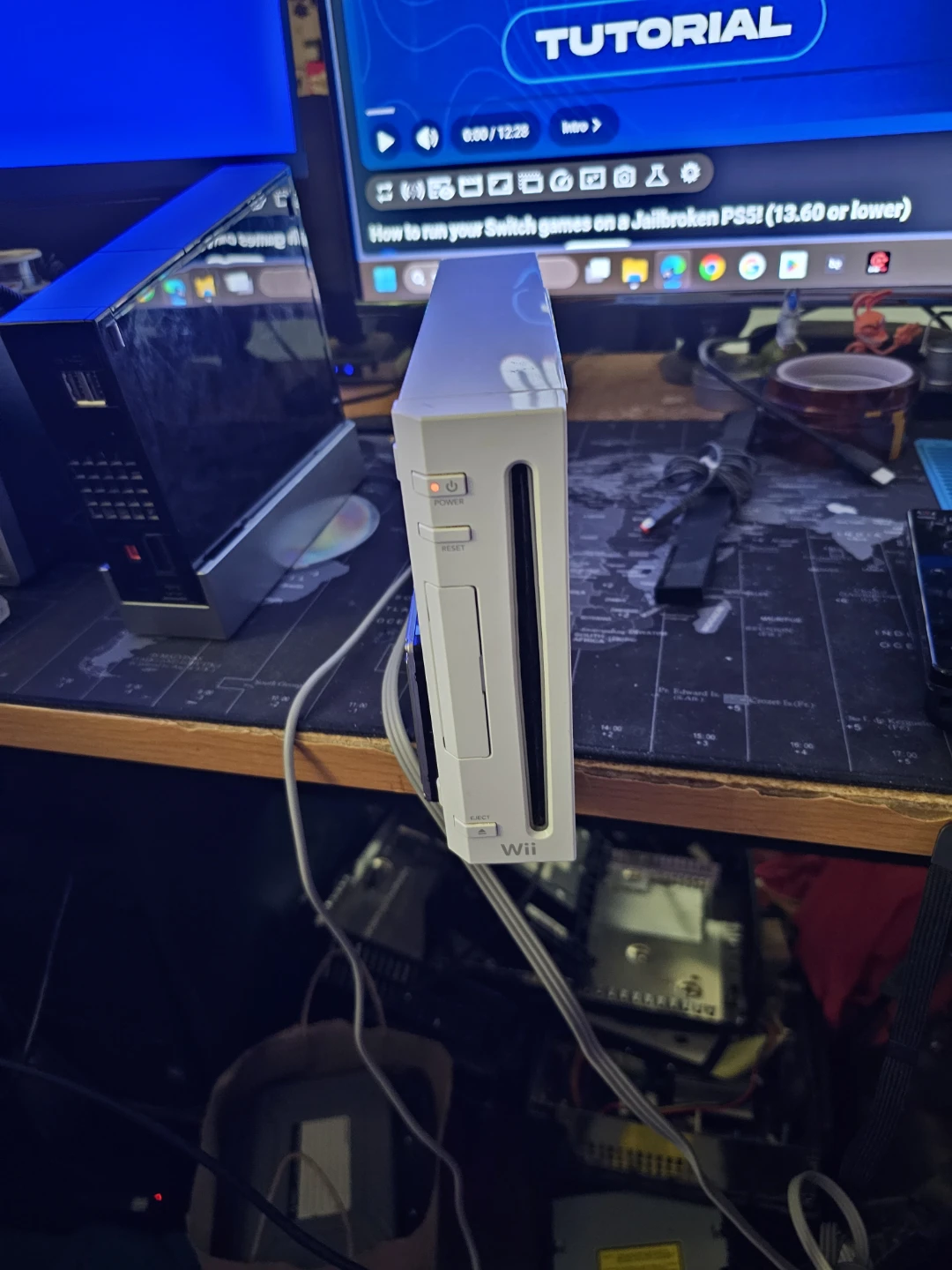 Modded Nintendo Wii Console with antenna NO CABLES