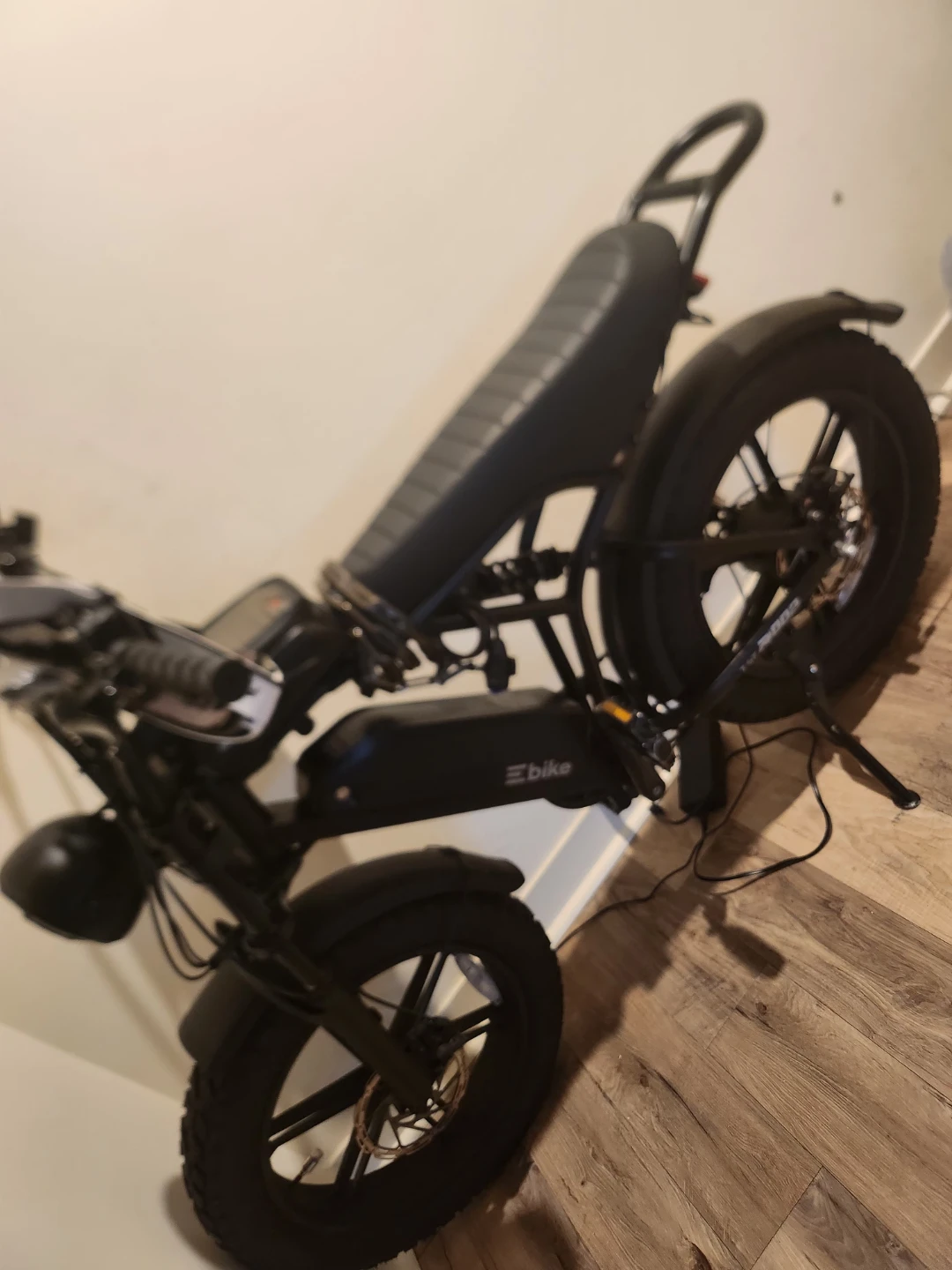 Black Electric E-Bike  MAKE AN OFFER. WILLING TO NEGOTIATE - photo 2