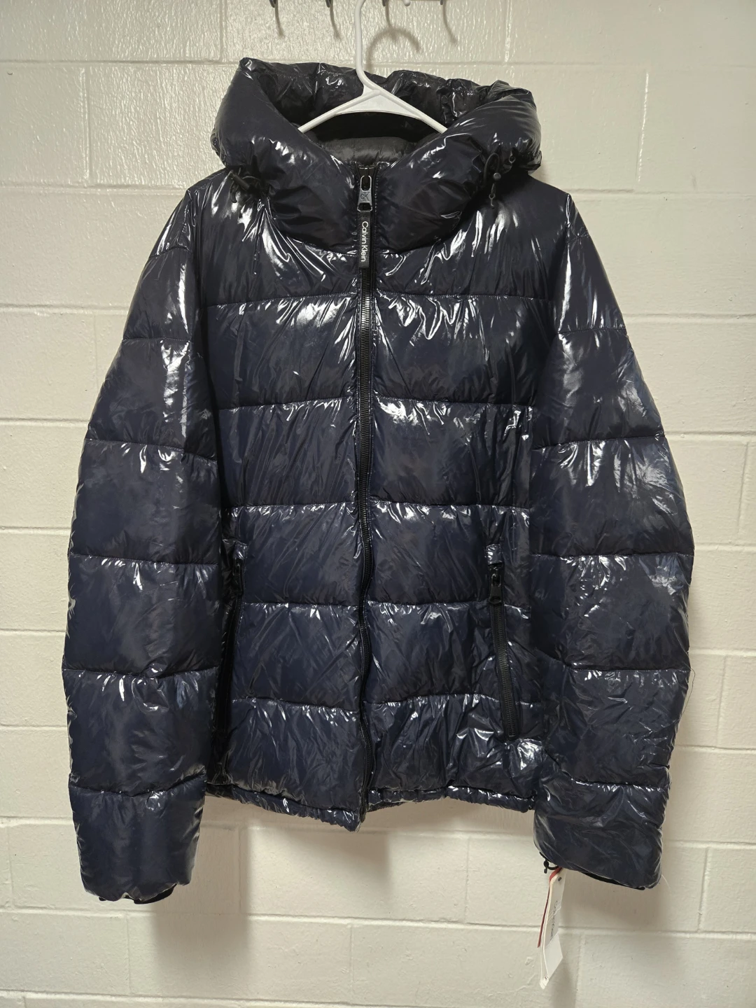New Calvin Klein High Gloss Shiny Puffer Jacket Size Large