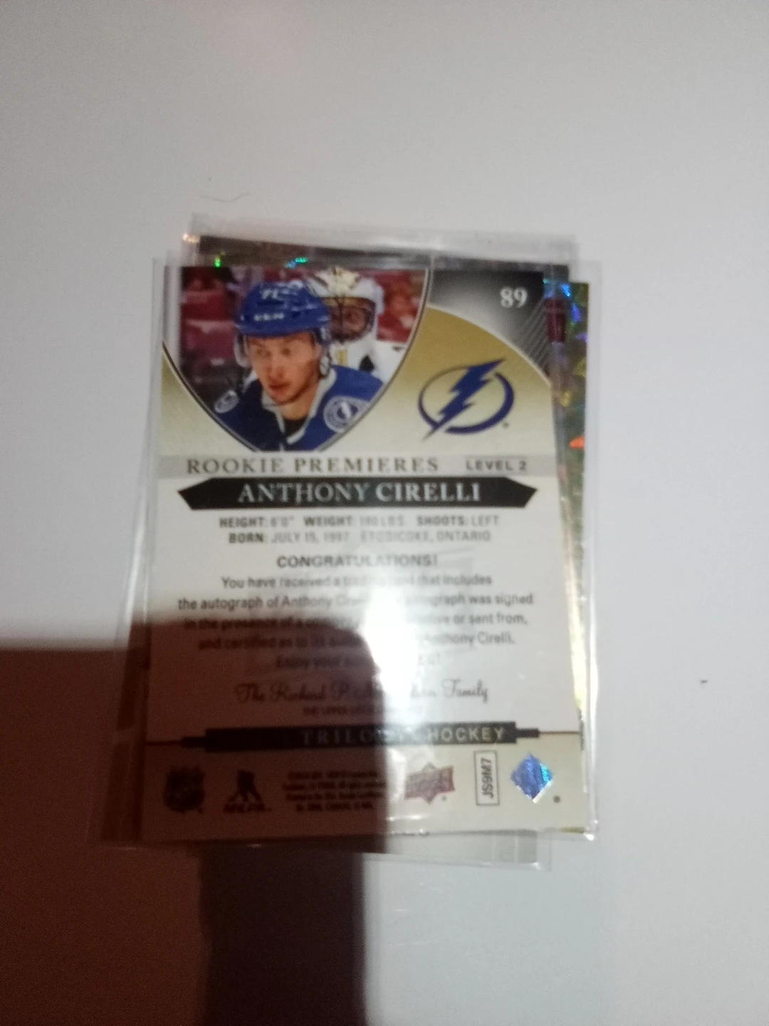 Anthony Cirelli Rookie Premieres Auto Card - photo 2