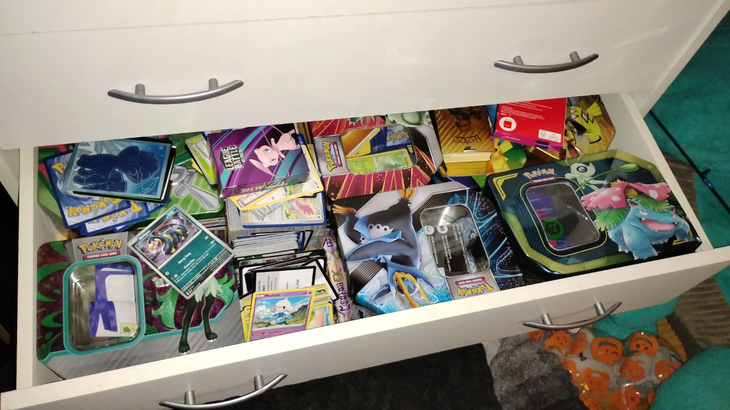 Pokemon cards and tins mostly bulk find a hidden gem 🤑