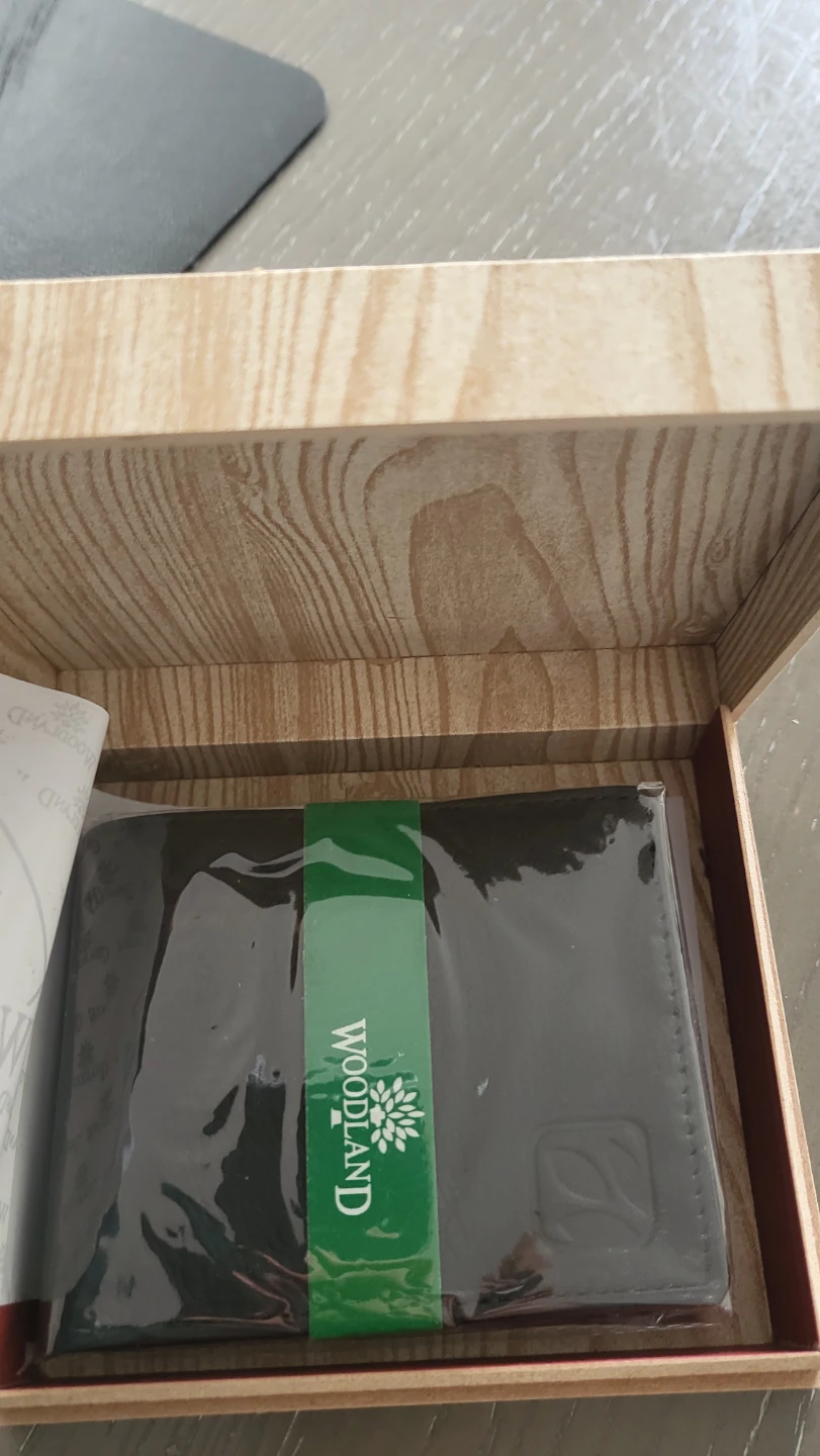 New Woodland wallet in original box - photo 3