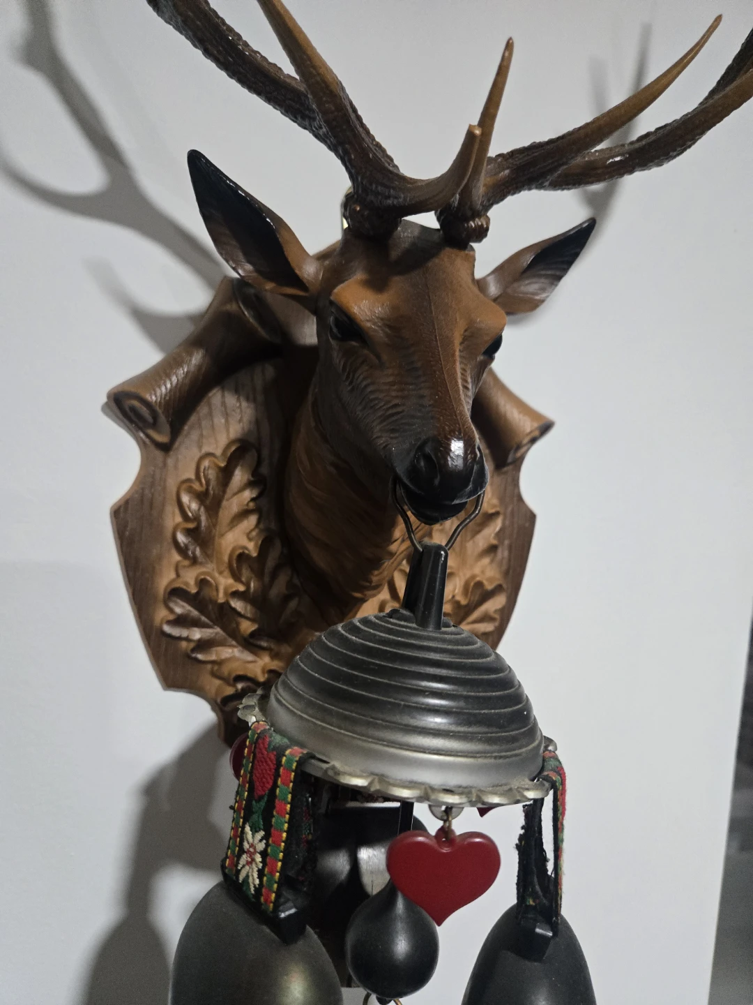 Vintage Plastic Wall mounted deer head with decorative bells - photo 4