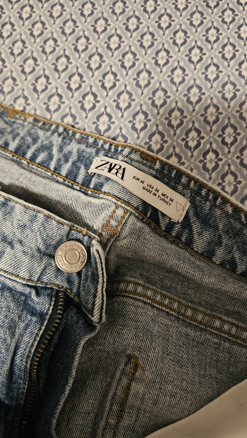Two pairs of Men's ZARA distressed denim jeans - photo 4