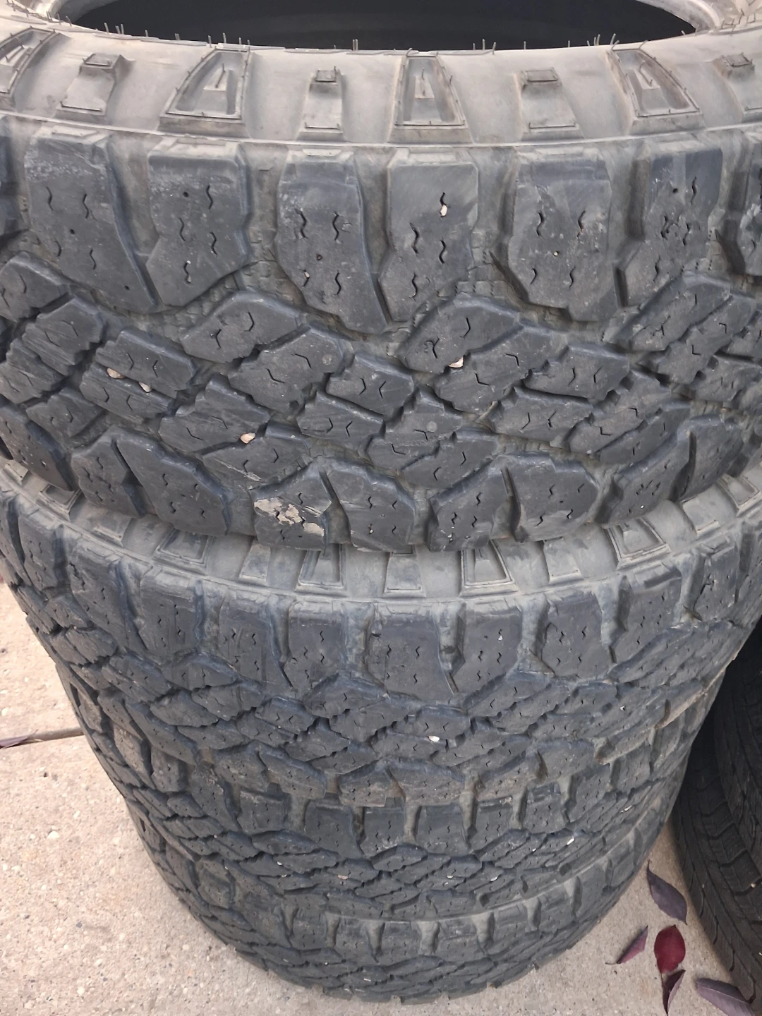 LT275/65R20 All-Terrain Tires - photo 2