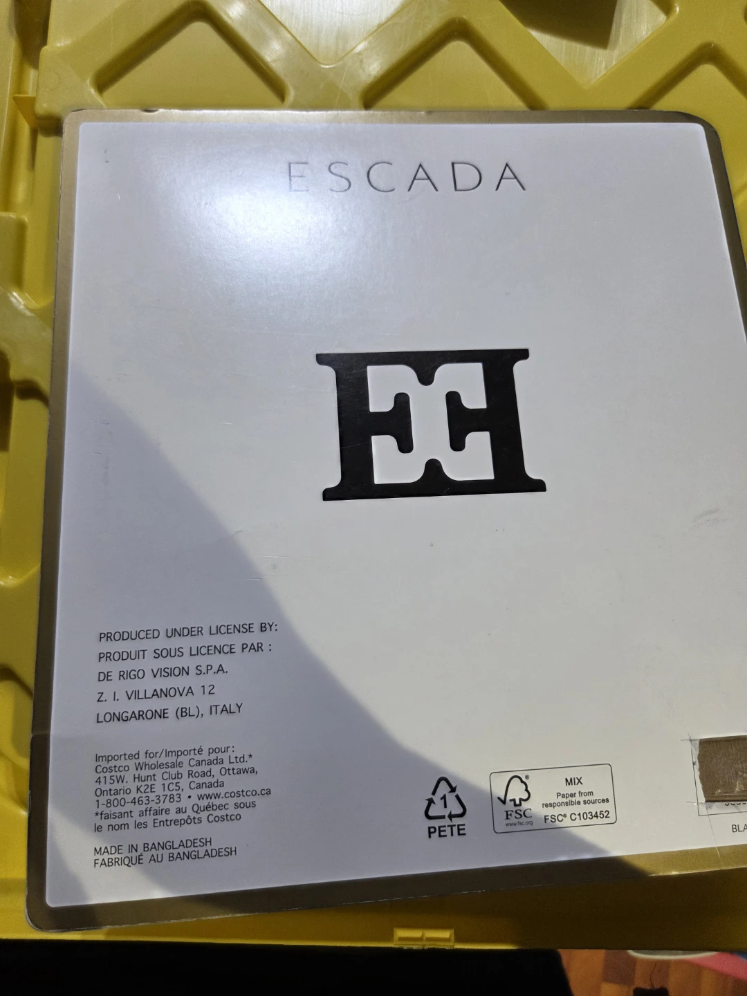 Escada Sunglasses with Case - photo 2