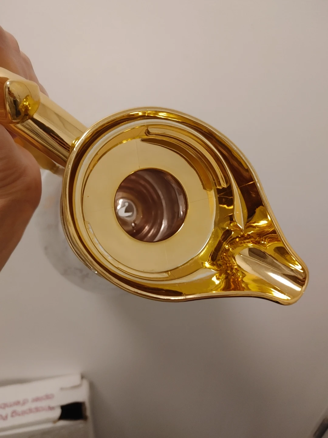 Marble and Gold Thermal Carafe - photo 5