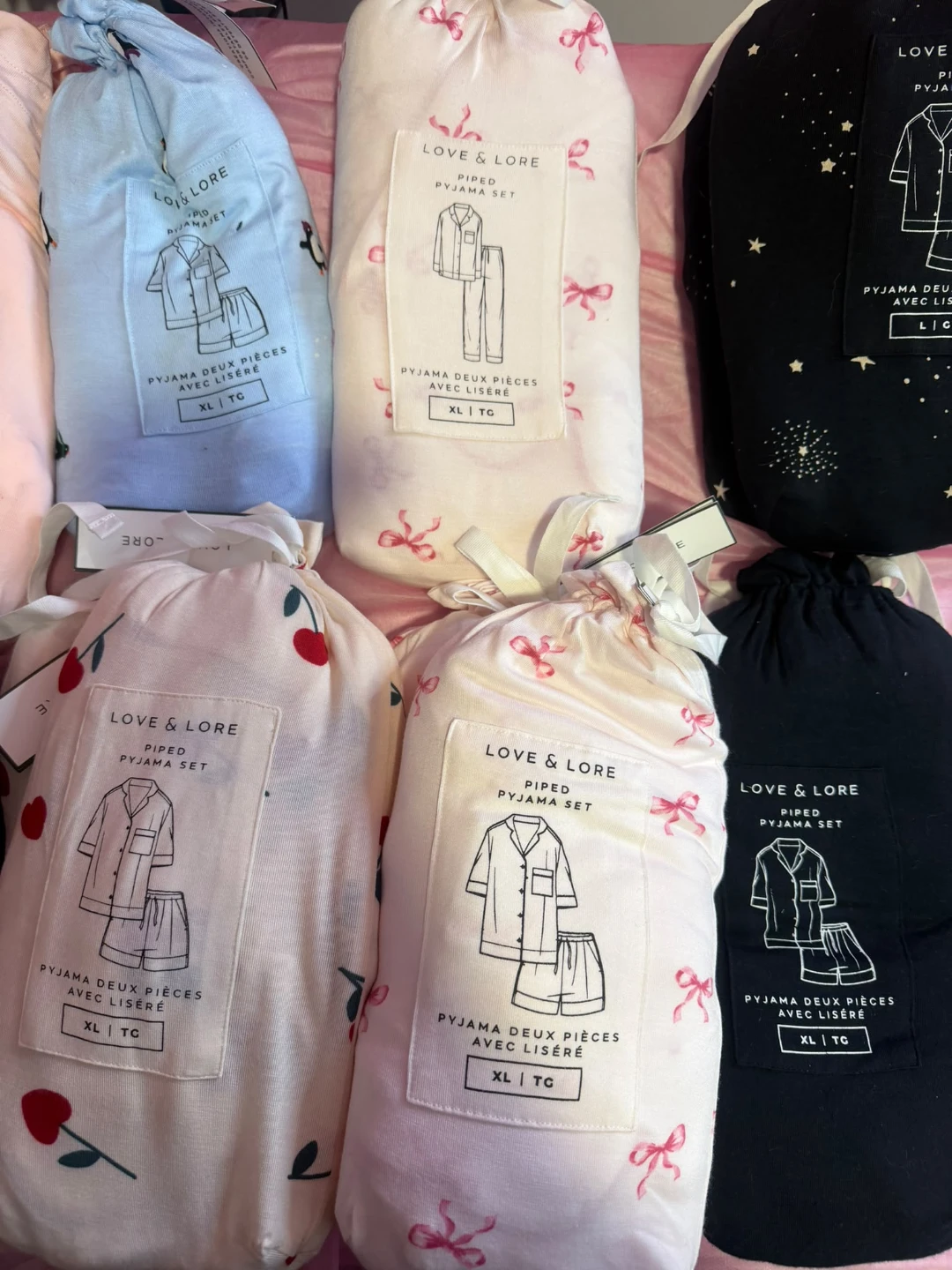 Love & Lore Pyjama Sets - photo 2