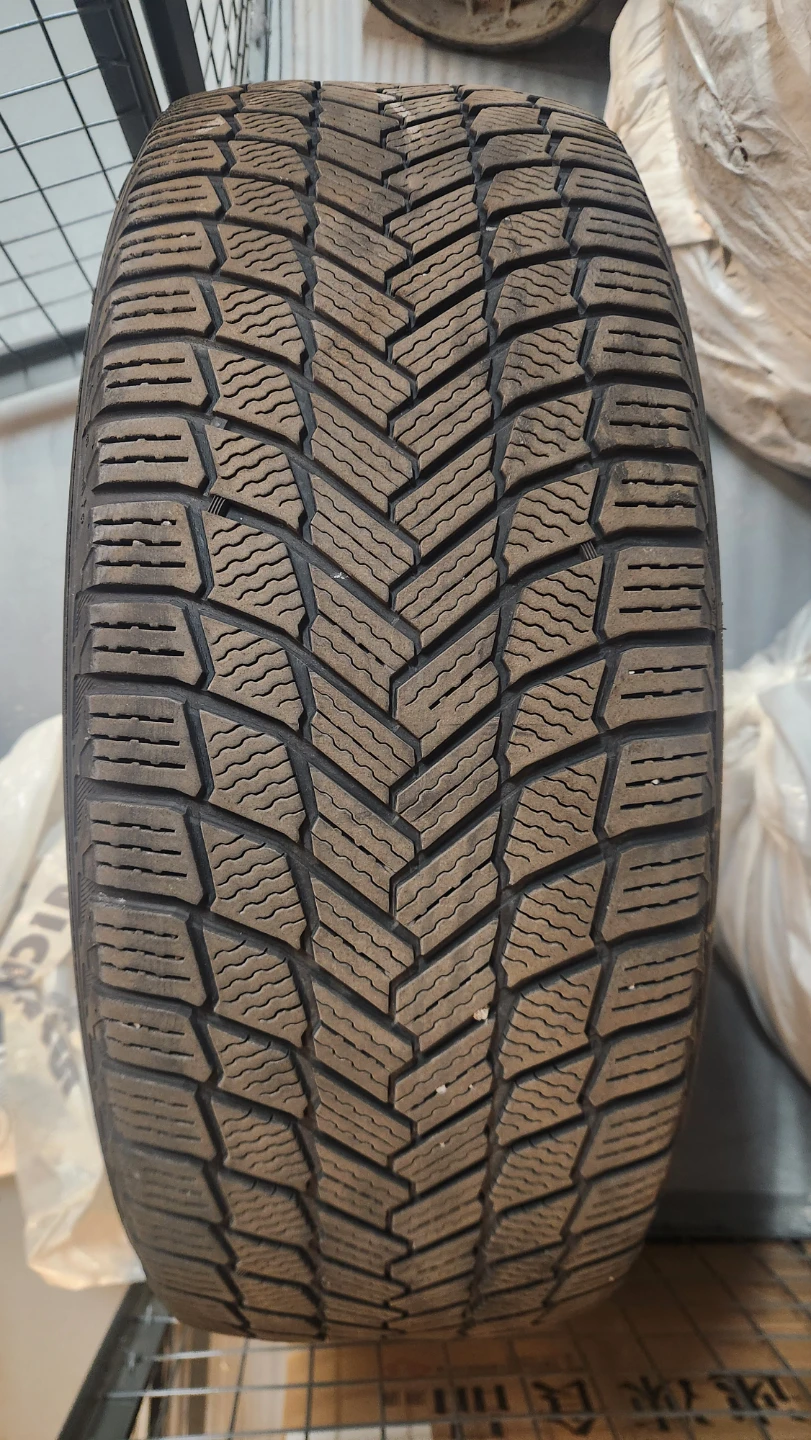 Michelin X-Ice Snow 235/55/19