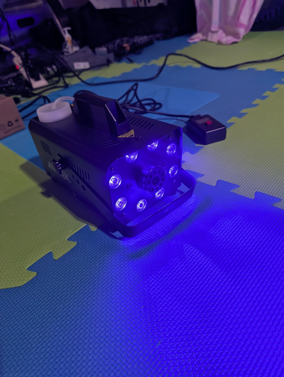 AGPTEK 500W Fog Machine with RGB LED Lights - photo 5