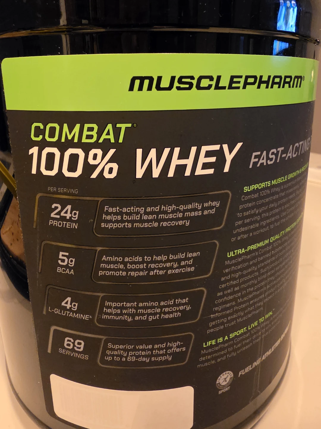MusclePharm Combat 100% Whey Protein Cookies 'N' Cream - photo 5