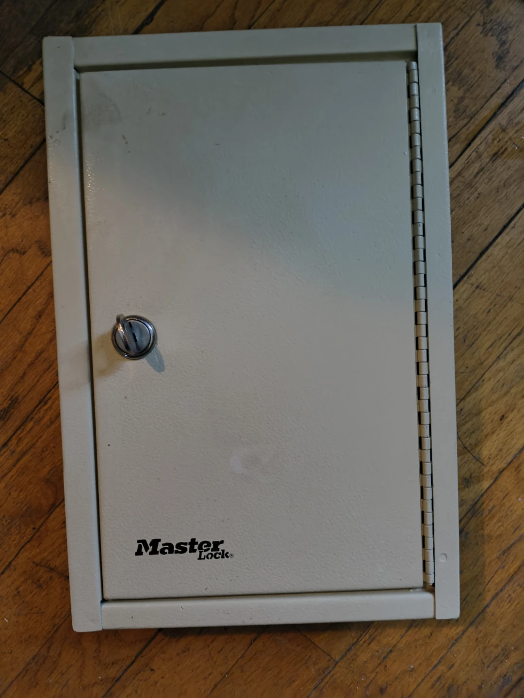 Master Lock Cabinet Safe - photo 2