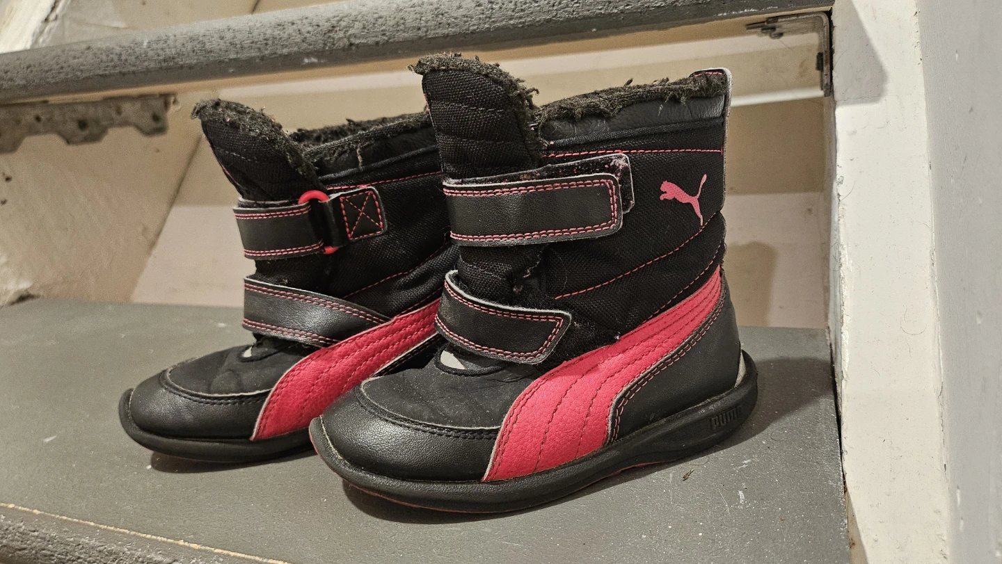 Puma Girls Winter Boots size 9.