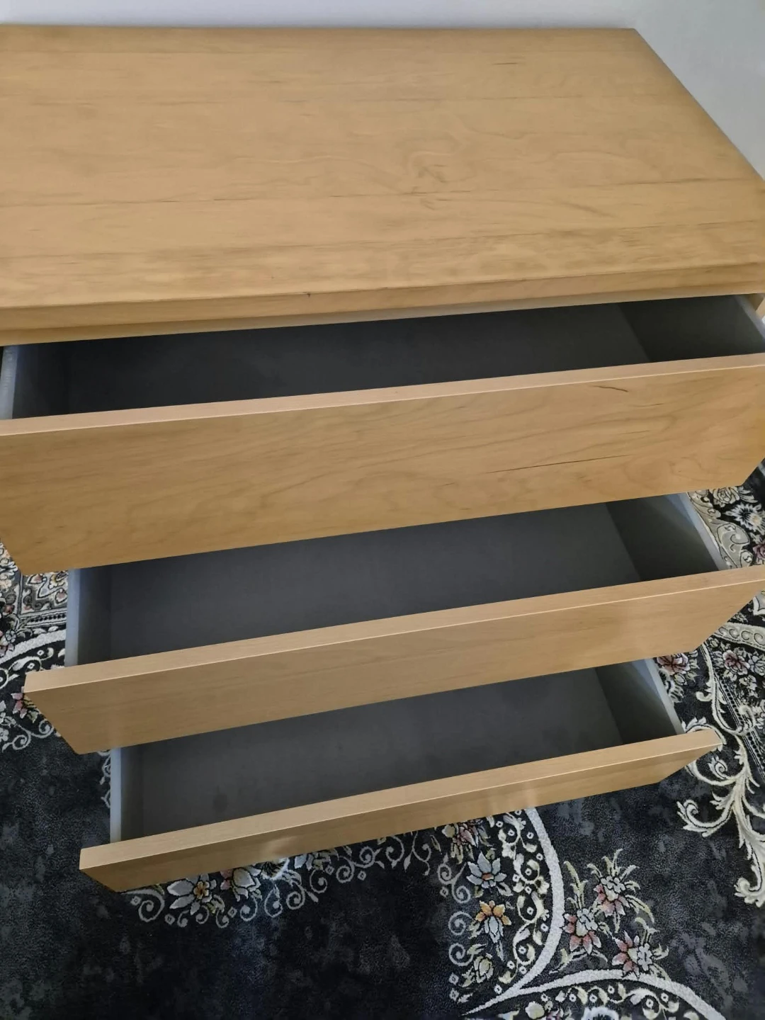 3-Drawer Light Wood Dresser - photo 4