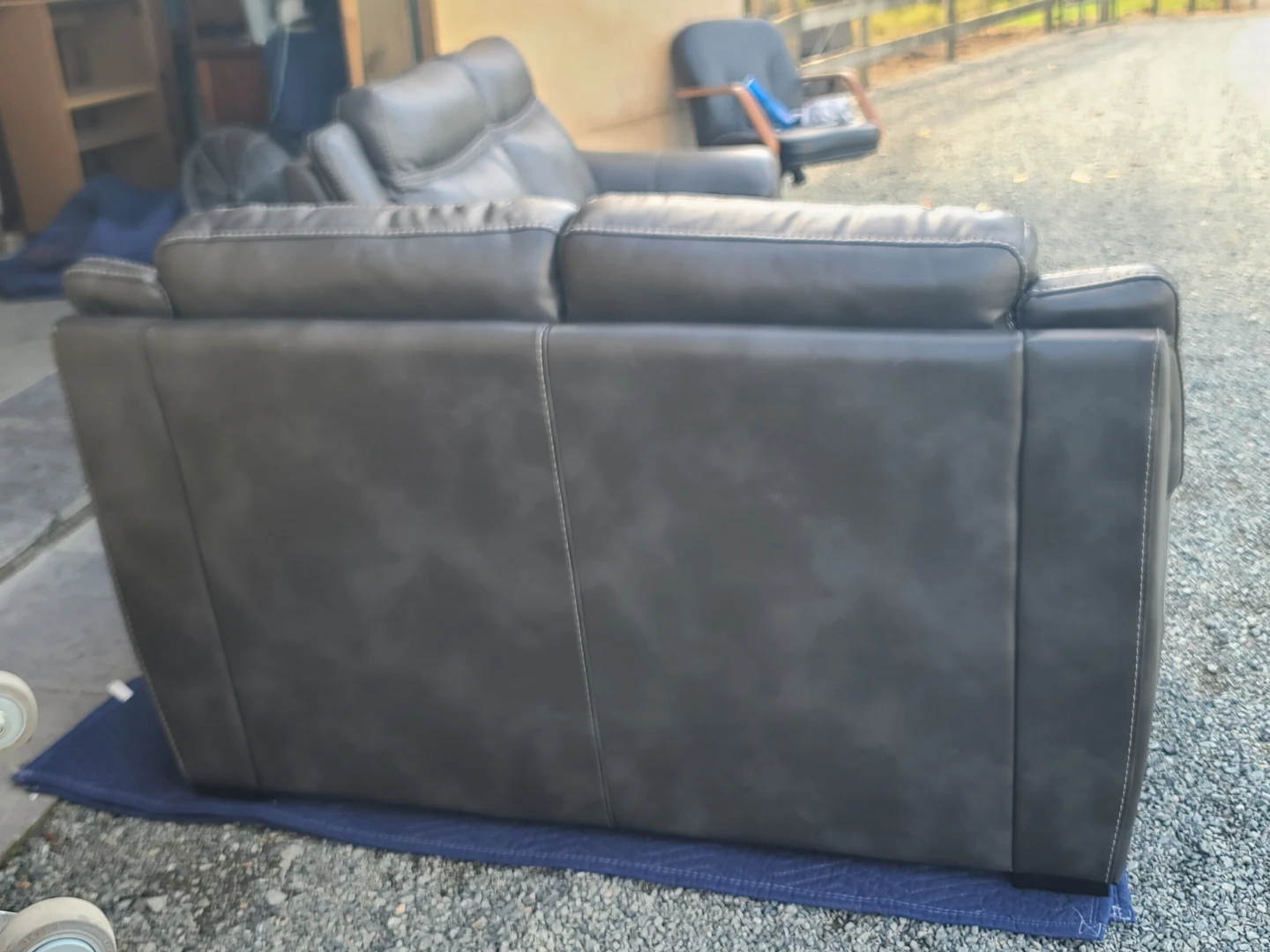 Pair of Grey Leather Loveseats - photo 5