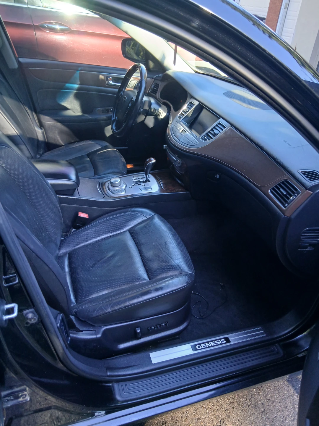 Hyundai Genesis Sedan - photo 5
