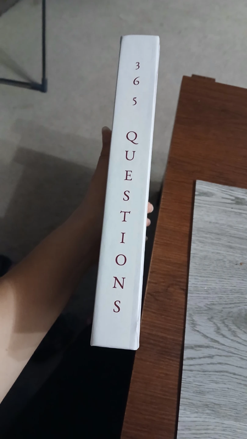 Self discovery journal 365 questions - hardcover book - photo 3
