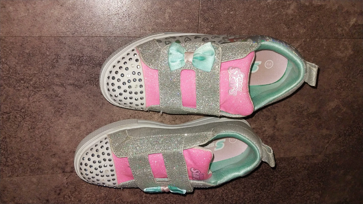 Skechers Crystal Stars light-up sneakers size 2