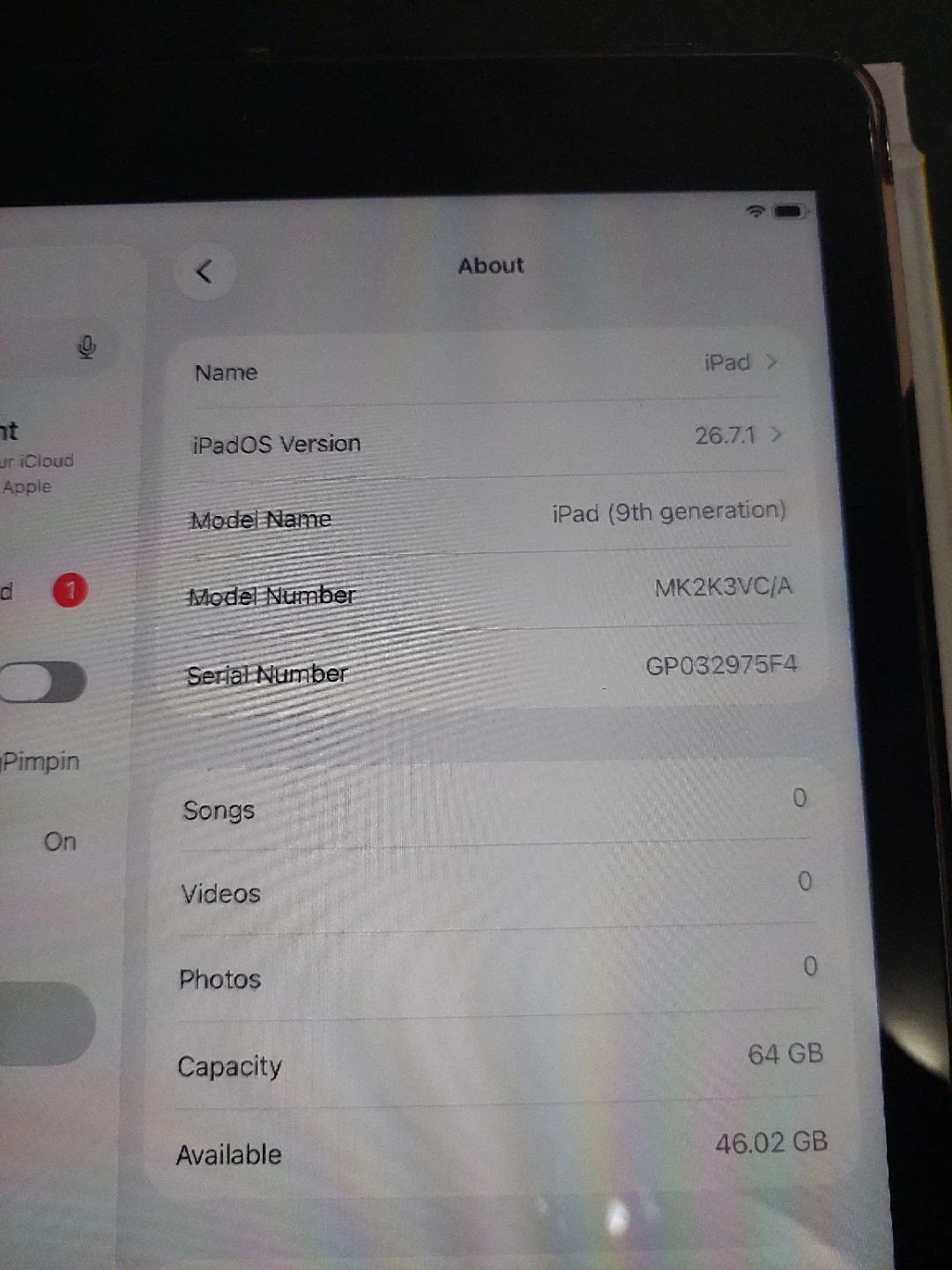 iPad 9th Gen (64GB) | Like New Condition - photo 3