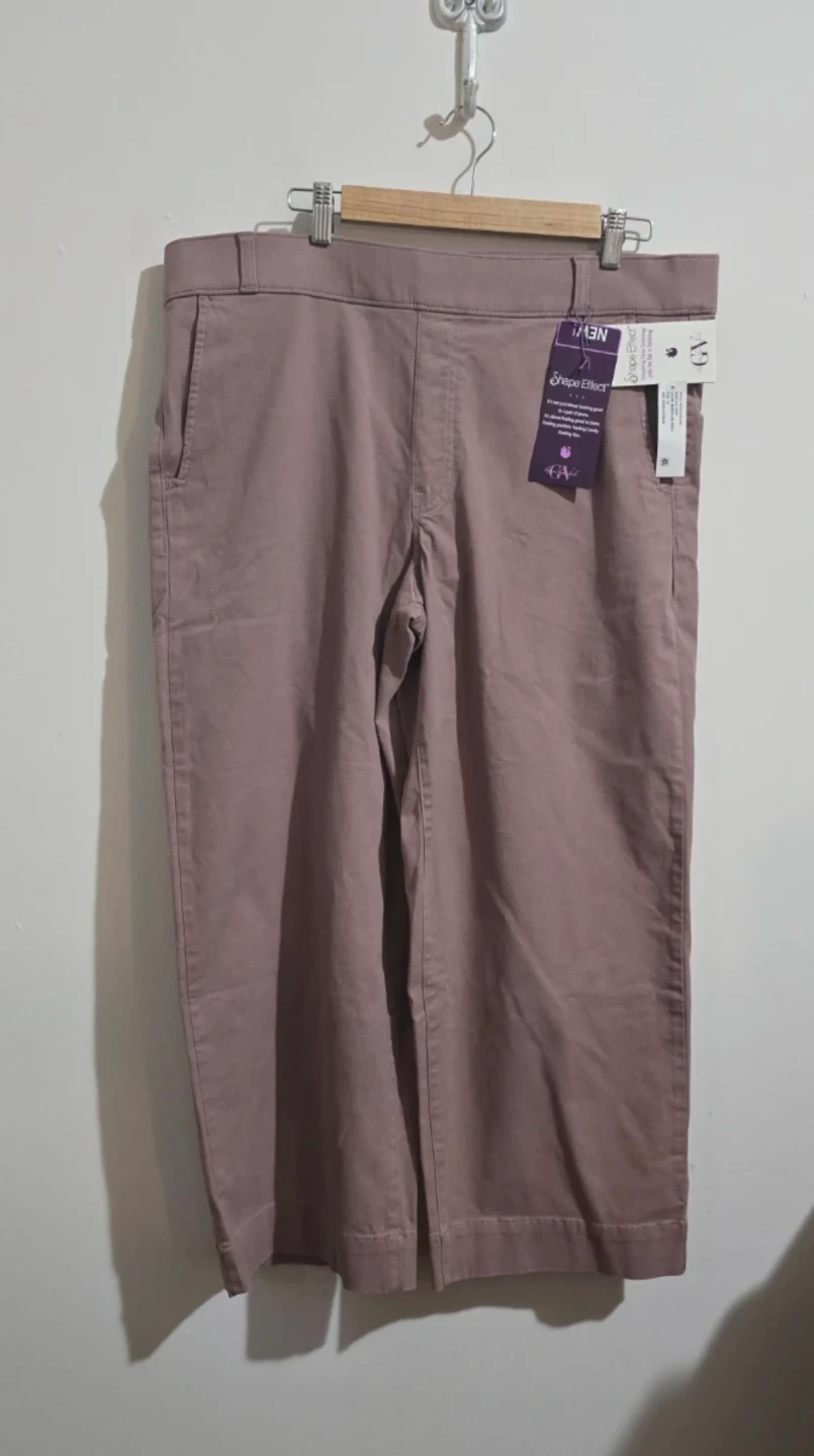 Gloria Vanderbilt Shape Effect Wide Leg Crop Pants