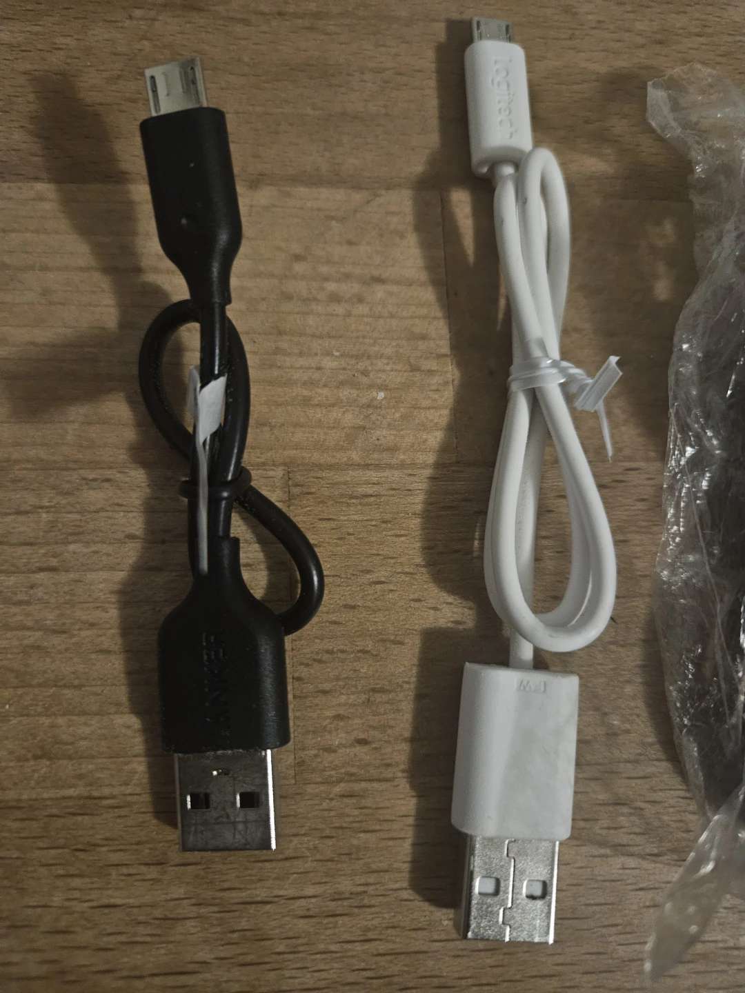 Unused Micro USB charging cables - photo 2