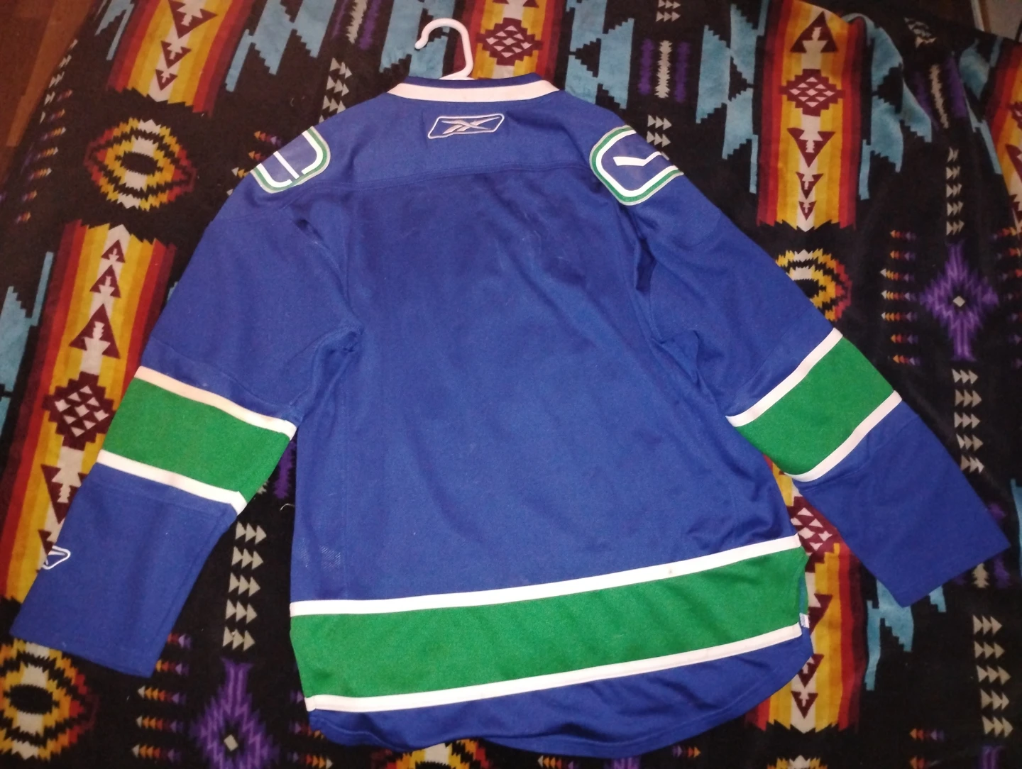 Reebok Vancouver Canucks Jersey - photo 2