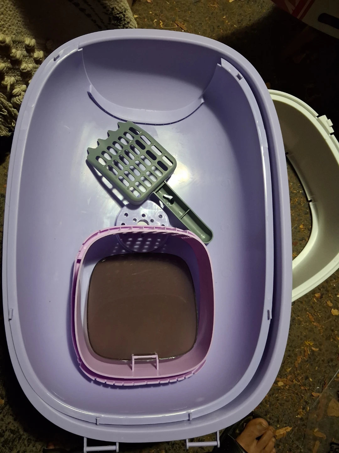 Lavender Cat Litter Box with Scoop