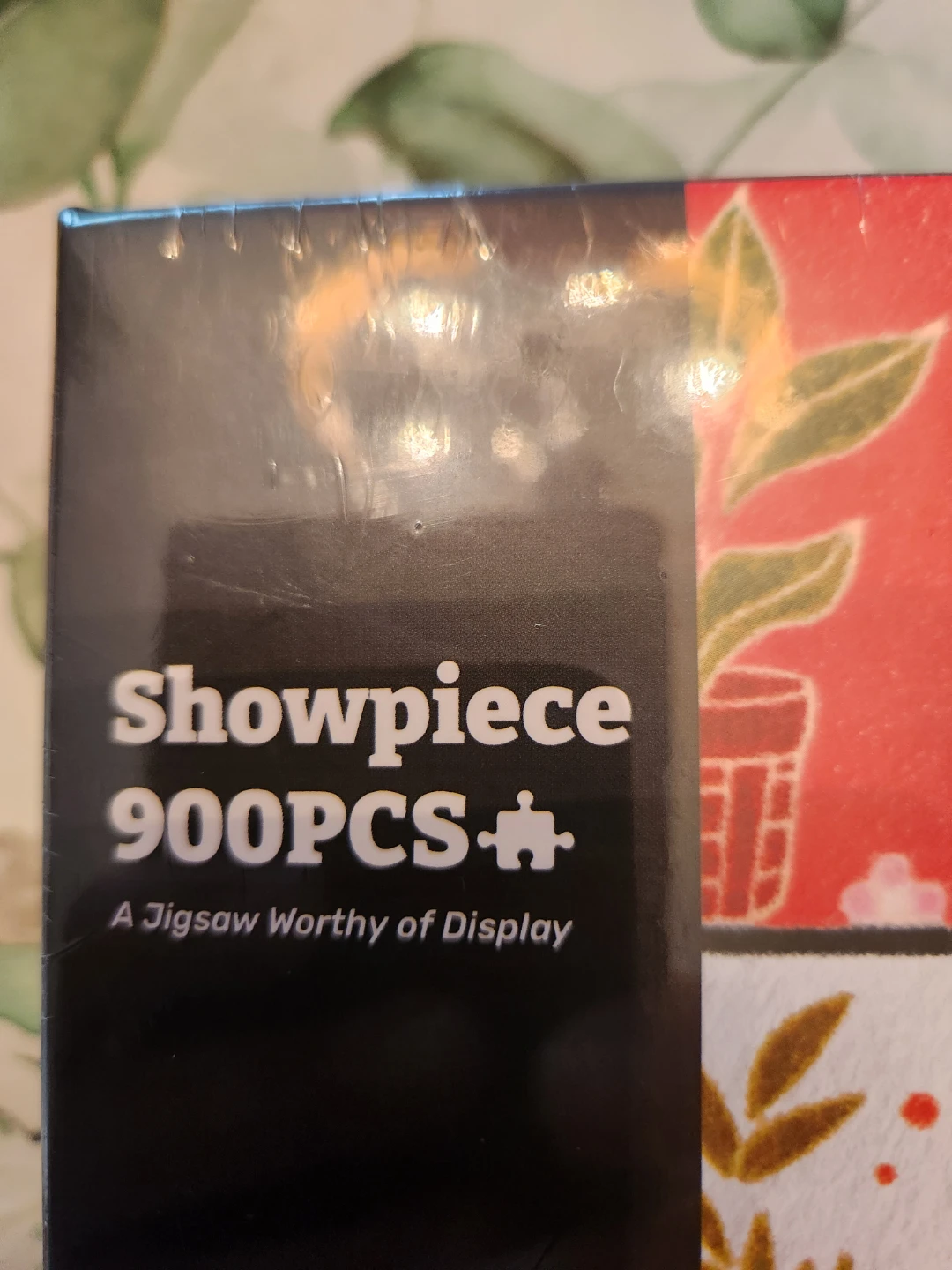 Showpiece 900-piece Lady in the Flower Shop puzzle - photo 2