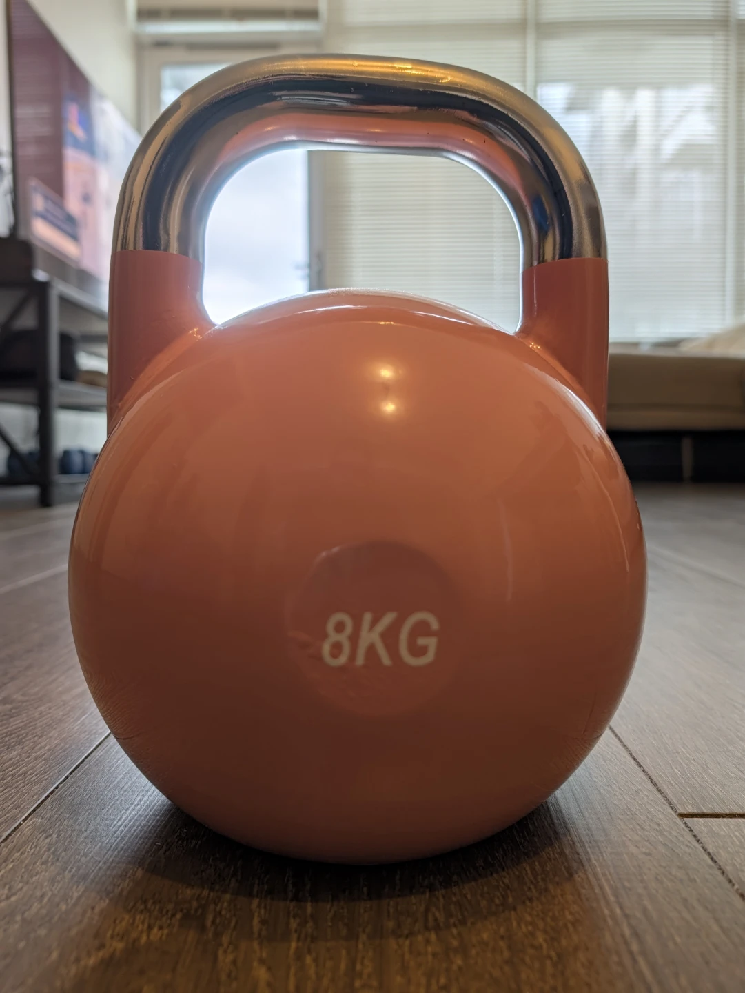 Competition Kettlebells 8kg and 16kg - photo 3