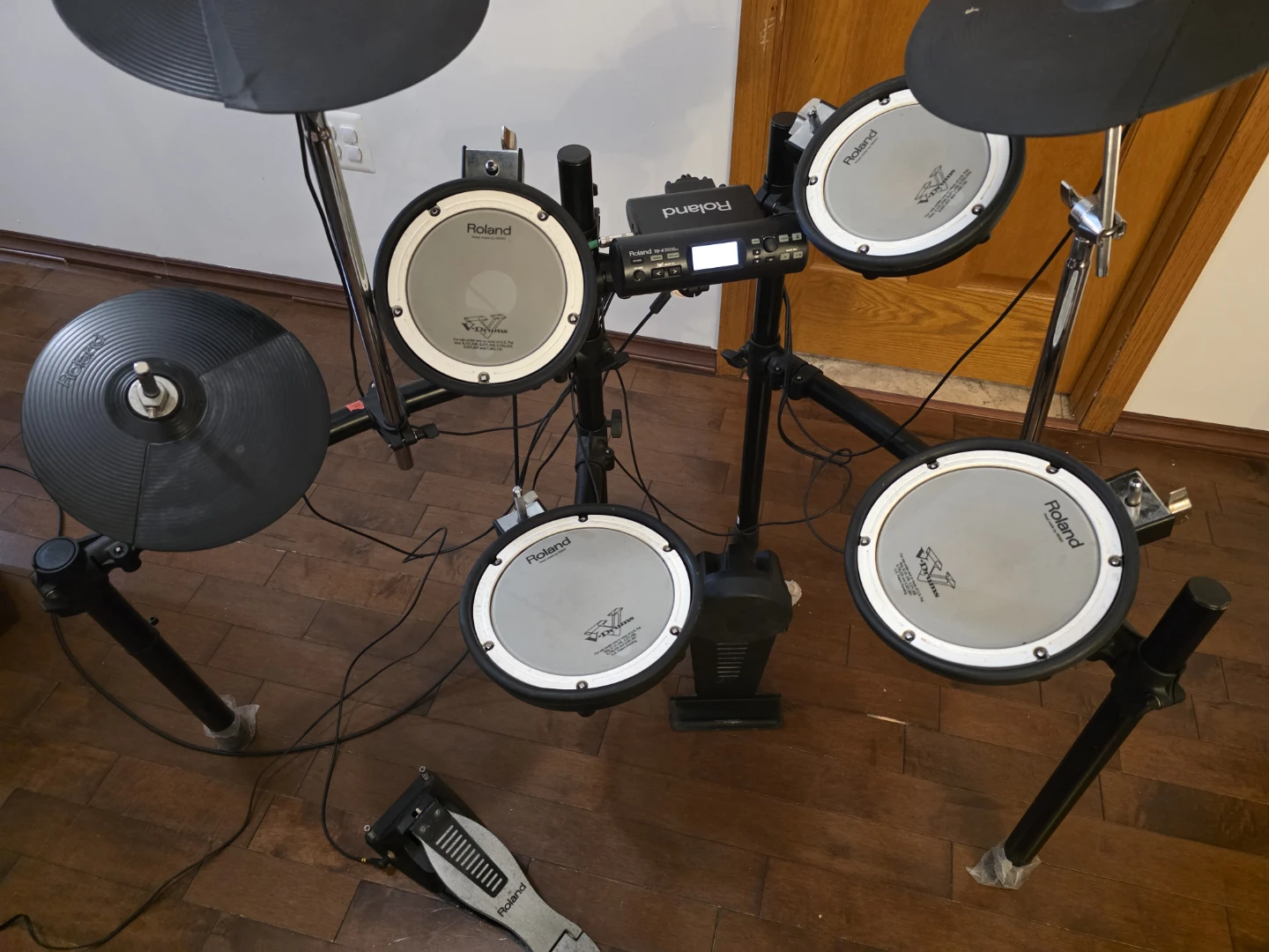 Roland TD-4 V-Drums Electronic Drum Set - photo 2