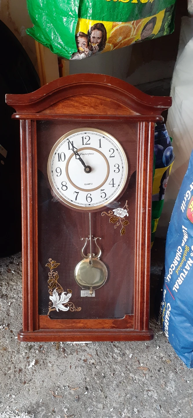 Masterpiece Quartz Wall Clock - photo 2