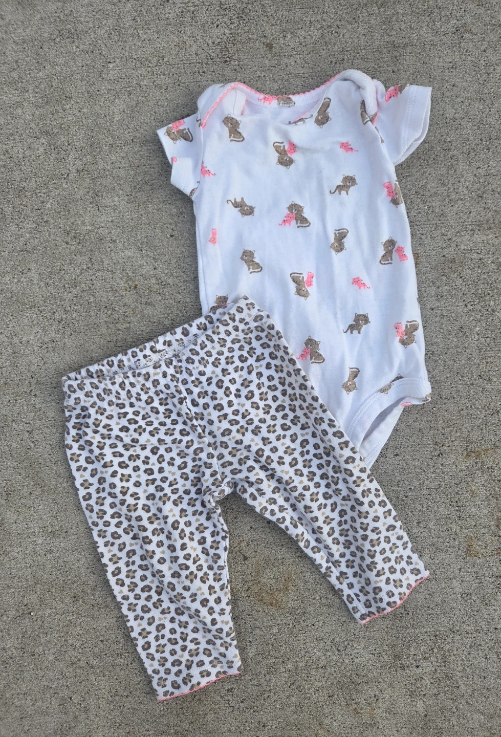 Carters Baby Girl Outfit Set