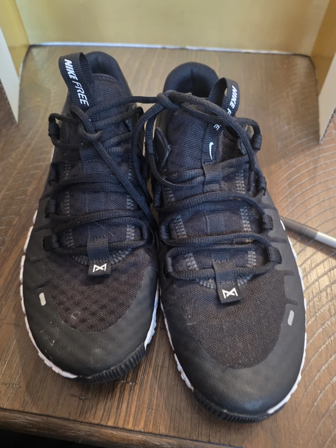 Nike Free Metcon 4 Shoes Black and White - photo 2