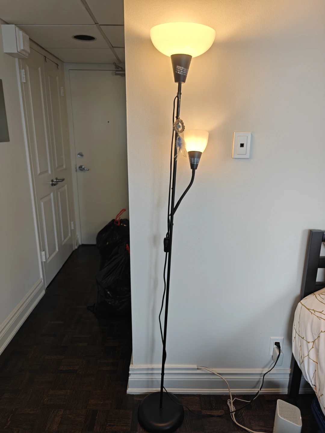 Black Mother-Daughter Floor Lamp - photo 2