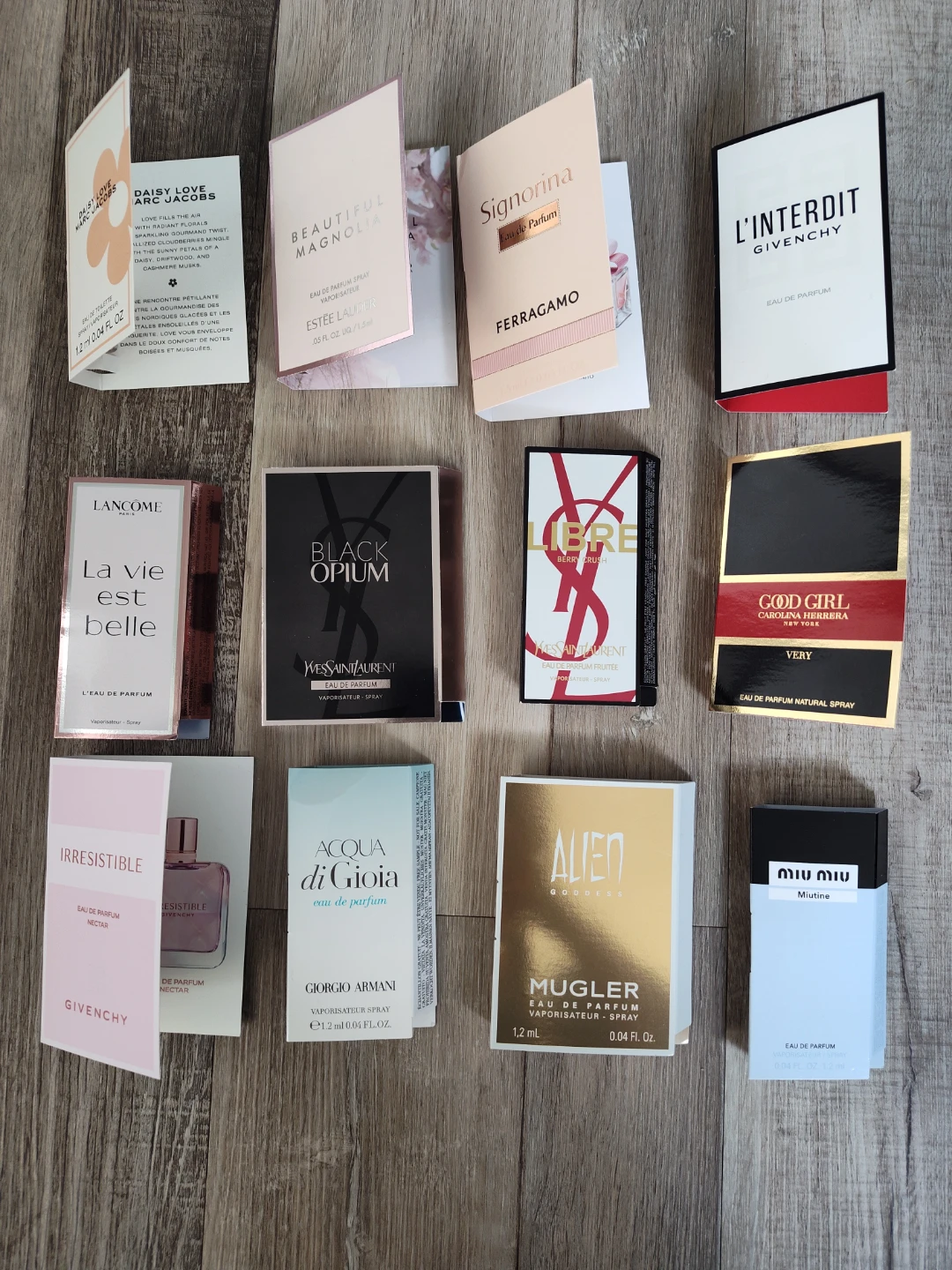 BN perfume sample lot for woman 12pcs for $15