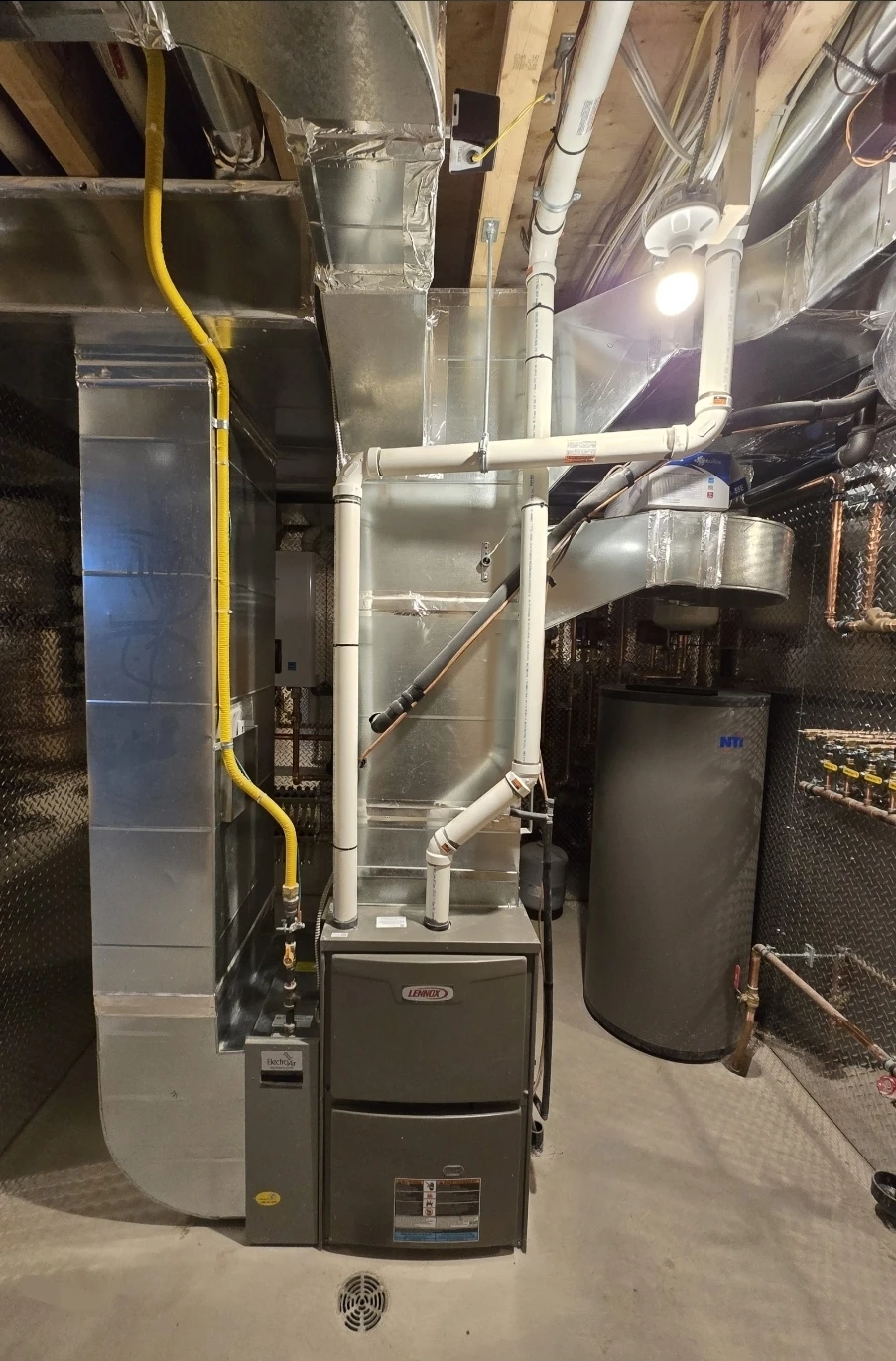 Furnaces & Rooftops units
