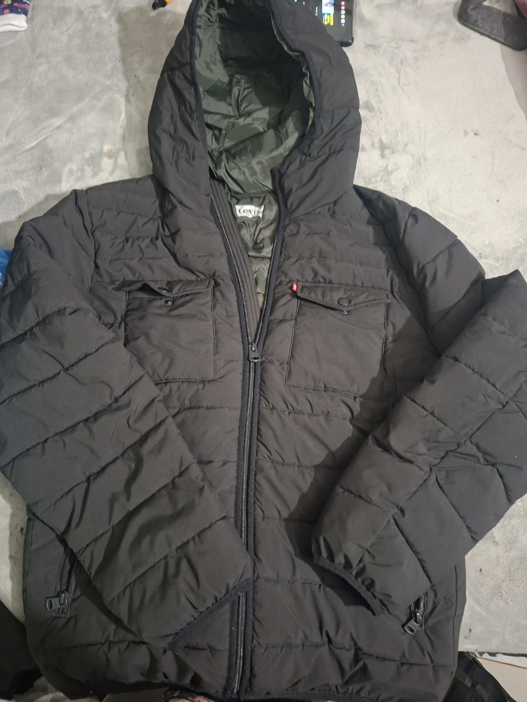 Levi's Puffer Jacket