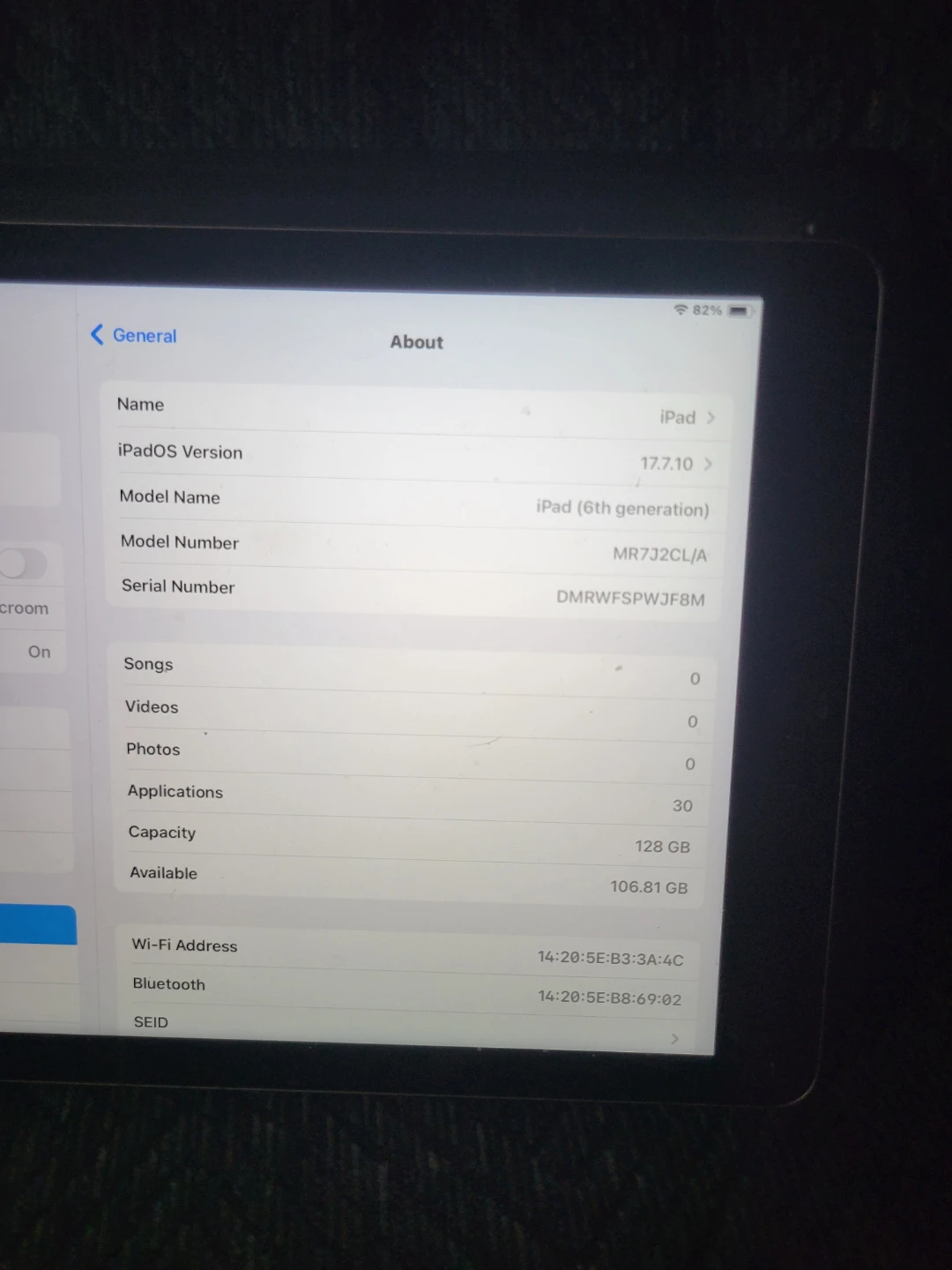 iPad 6th Generation 128GB with Keyboard Case - photo 3