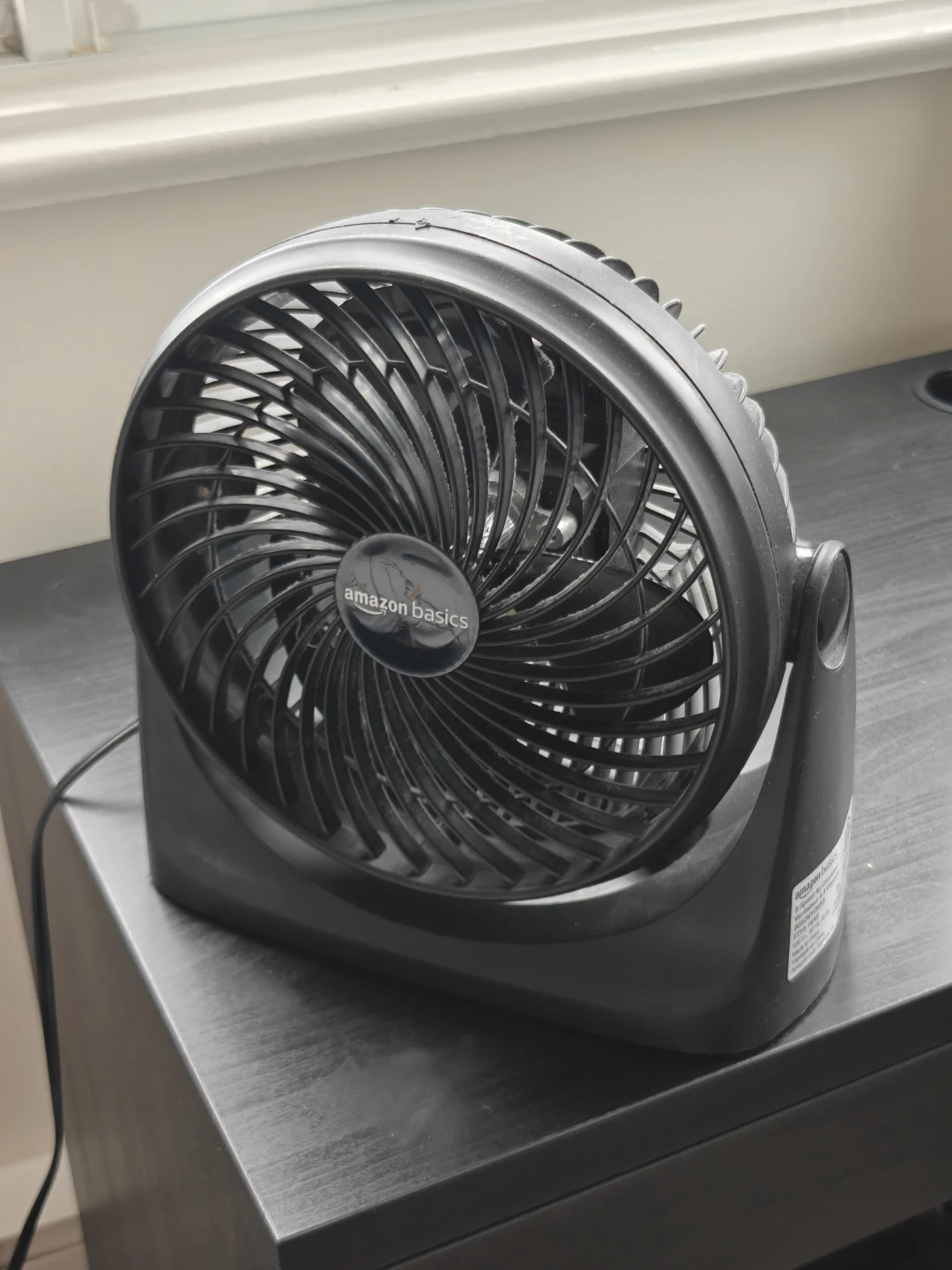 Amazon Basics 3-Speed Desk Fan