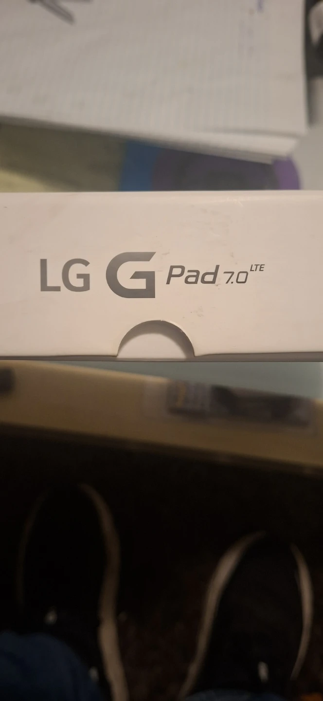 LG G Pad 7.0 LTE Tablet - photo 2